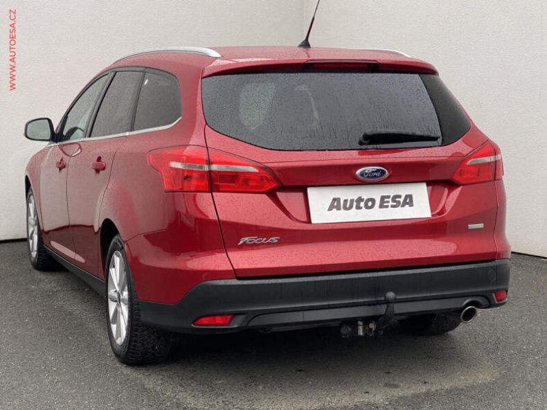 Ford Focus - hlavní fotka