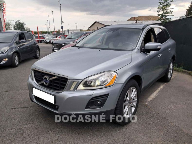 Volvo XC60 - hlavní fotka inzerátu