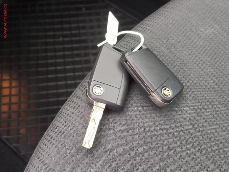 Škoda Octavia - hlavní fotka