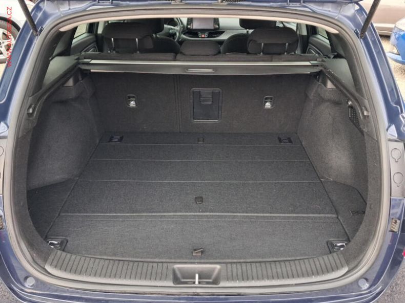 Hyundai i30 - hlavní fotka