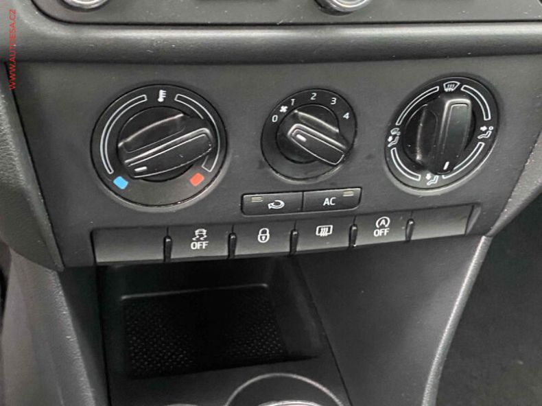 Škoda Rapid - hlavní fotka