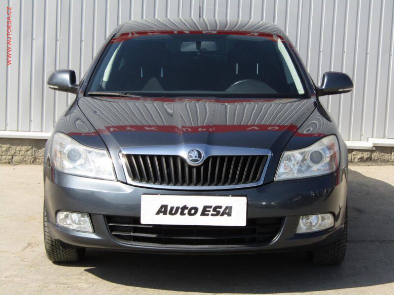Škoda Octavia - hlavní fotka
