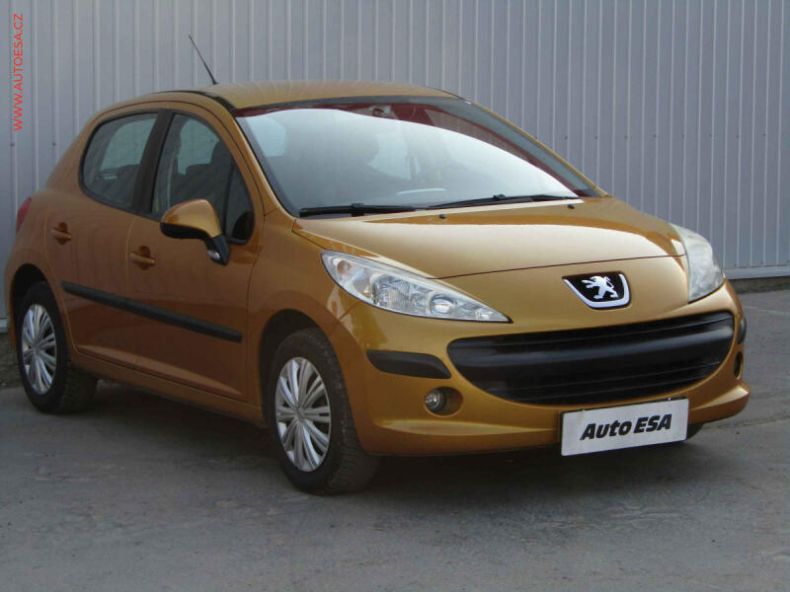 Peugeot 207 - hlavní foto