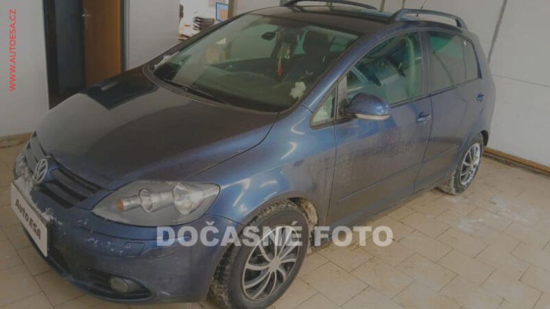 Volkswagen Golf - hlavní fotka inzerátu