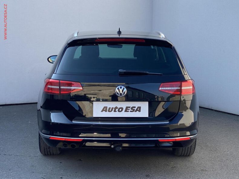 Volkswagen Passat - hlavní fotka