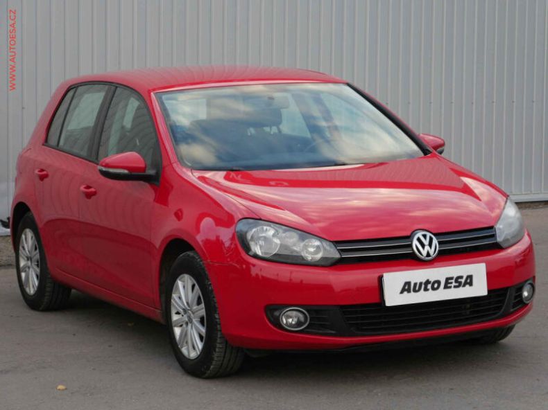 Volkswagen Golf - hlavní foto