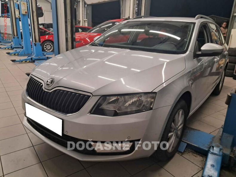 Škoda Octavia - hlavní foto