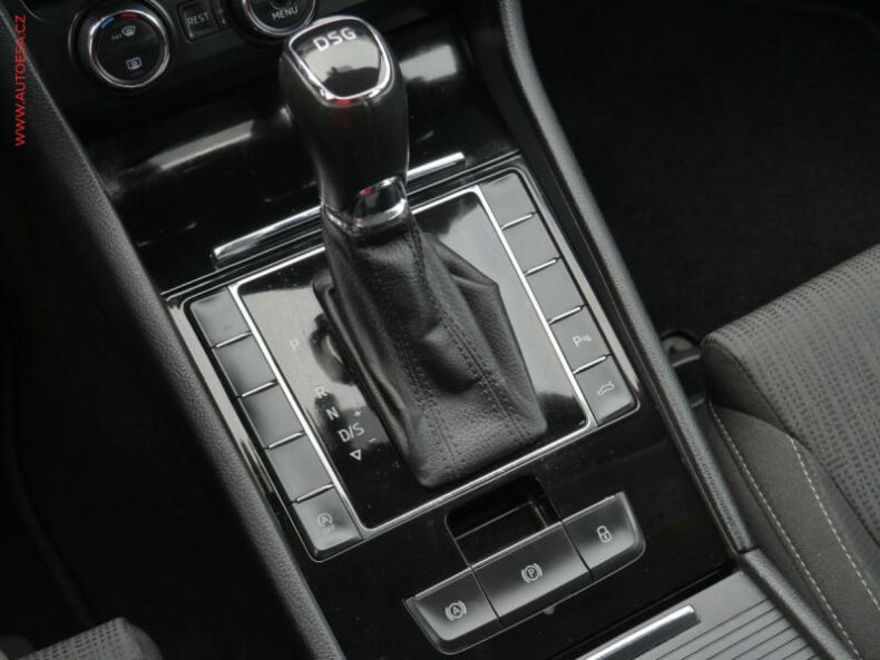 Škoda Superb - hlavní fotka