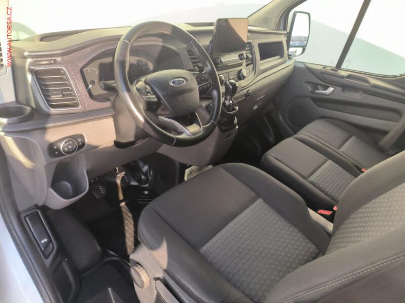 Ford Transit - hlavní fotka