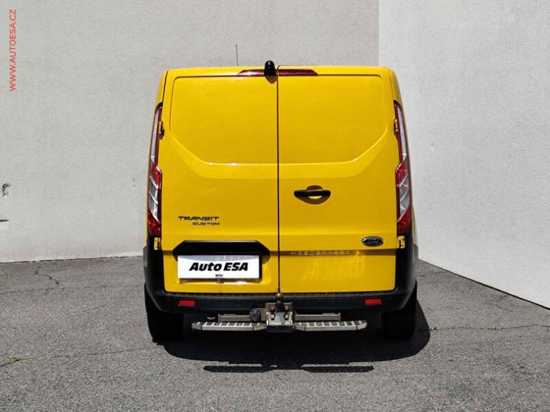 Ford Transit - hlavní fotka