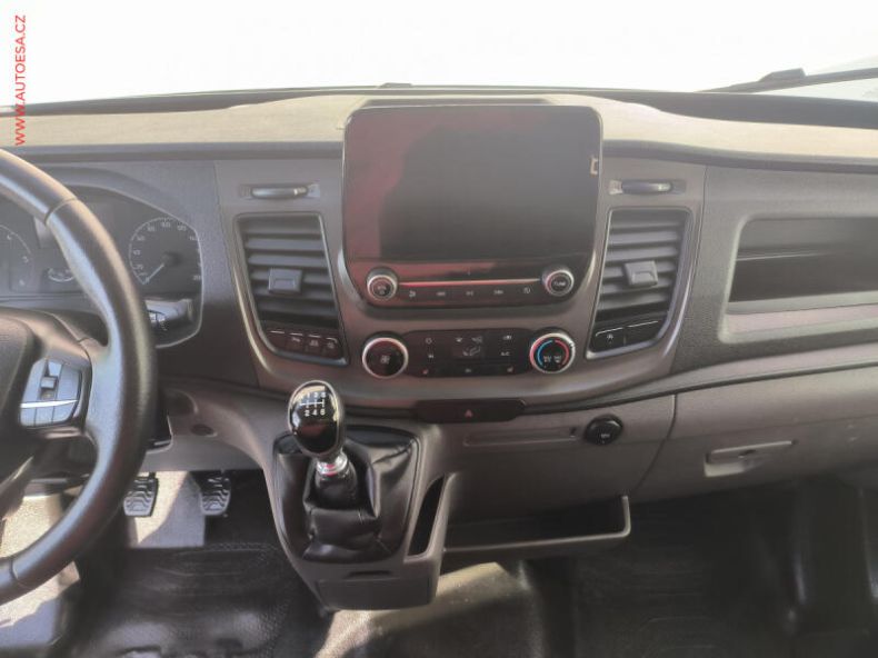 Ford Transit - hlavní fotka