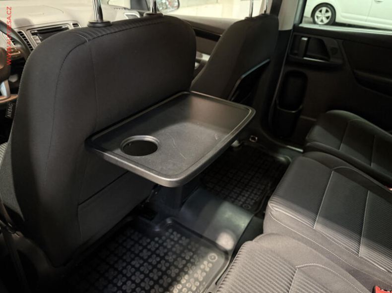 Seat Alhambra - hlavní fotka