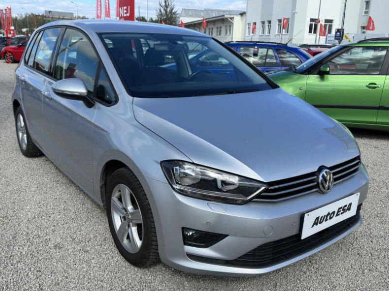 Volkswagen Golf - hlavní fotka inzerátu
