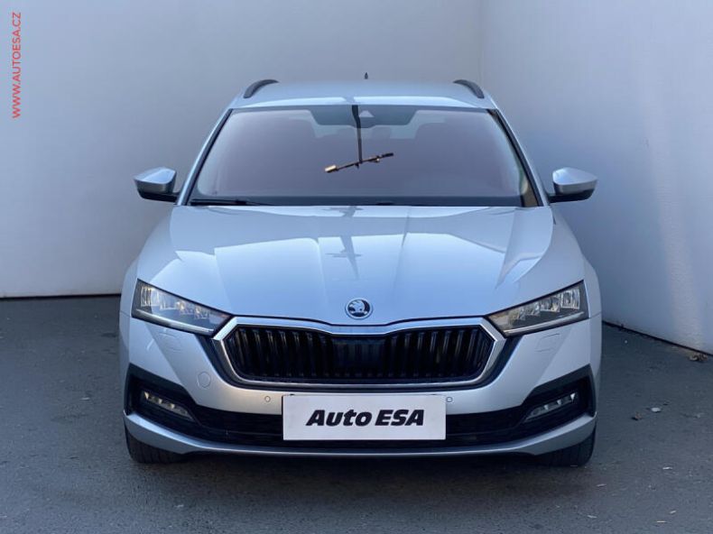 Škoda Octavia - hlavní fotka