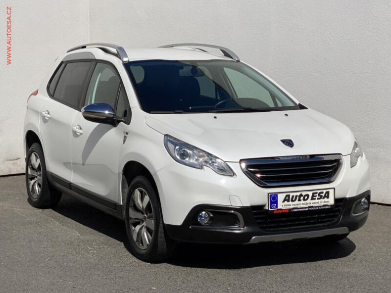 Peugeot 2008 - hlavní foto