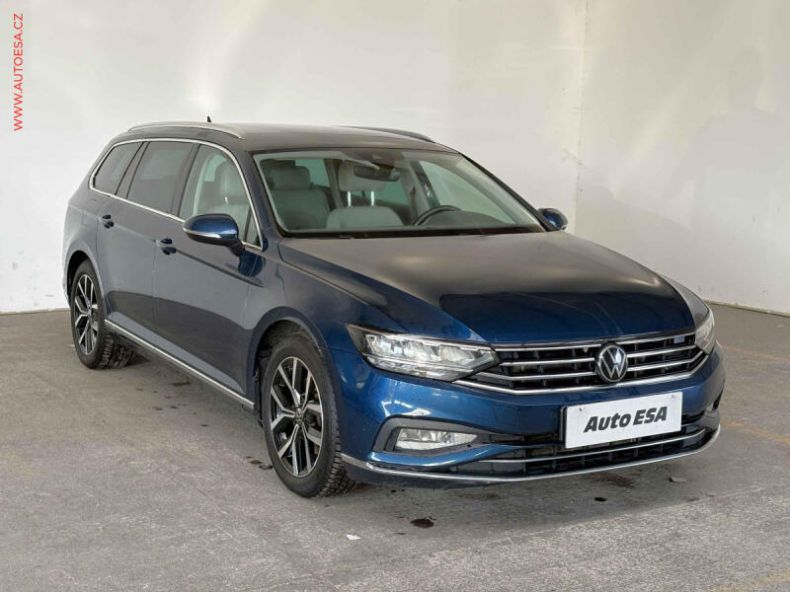 Volkswagen Passat - hlavní foto