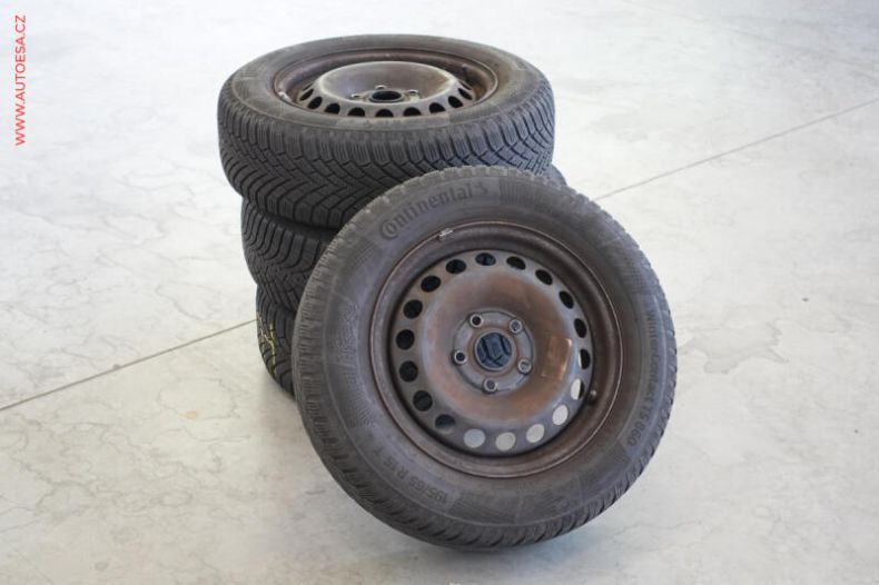 Volkswagen Touran - hlavní fotka