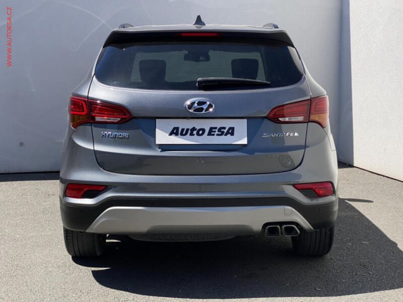 Hyundai Santa Fe - hlavní fotka