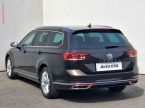 Volkswagen Passat - fotka číslo 5