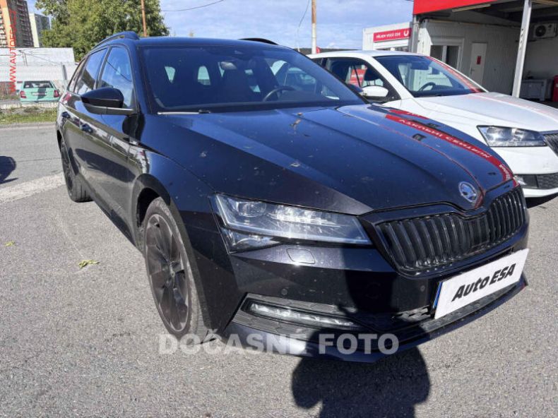 Škoda Superb - hlavní fotka