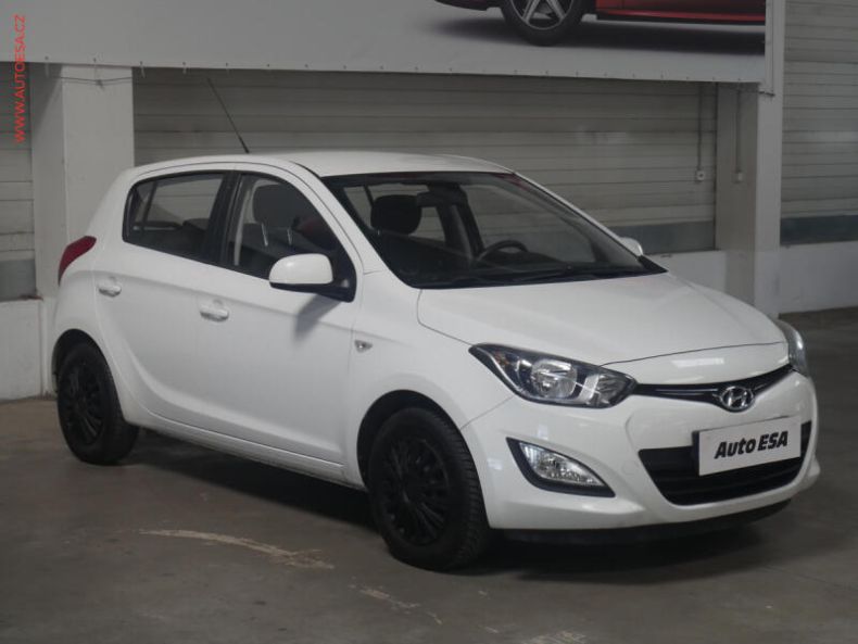 Hyundai i20 - hlavní foto