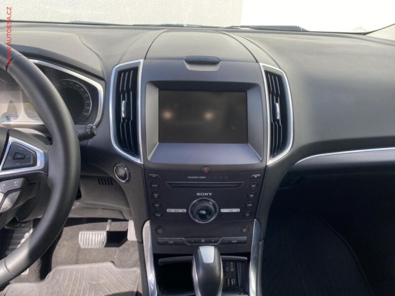 Ford S-MAX - hlavní fotka