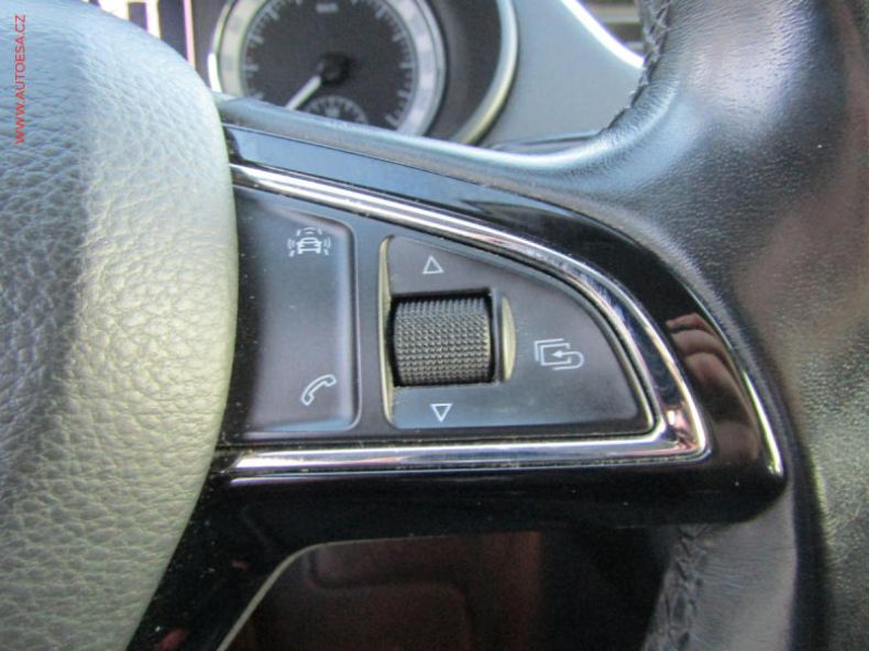 Škoda Octavia - hlavní fotka