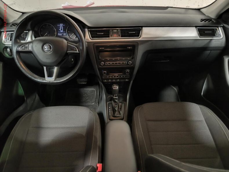 Škoda Rapid - hlavní fotka