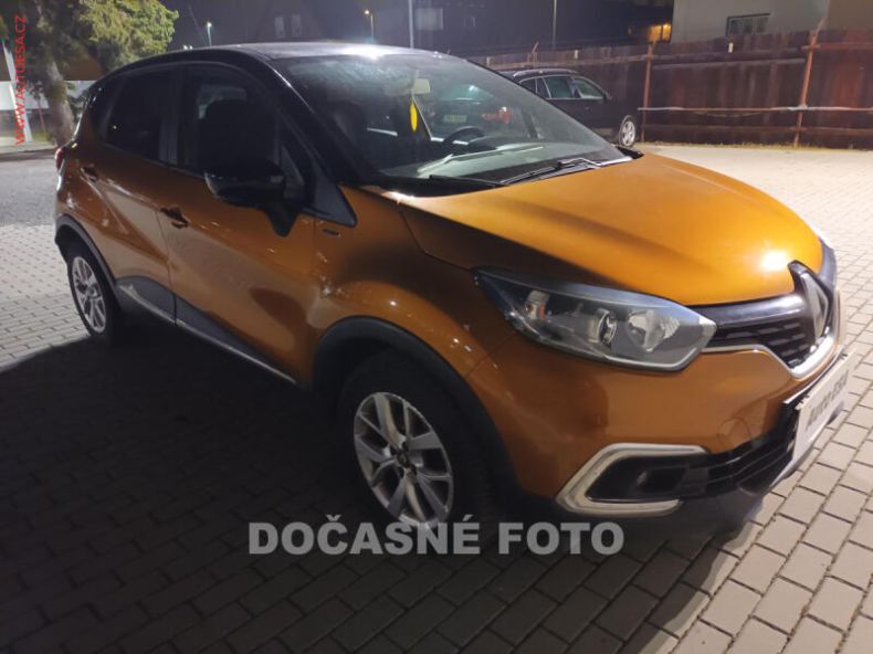 Renault Captur - hlavní foto