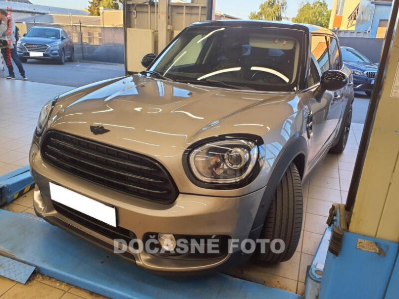 Mini Countryman - hlavní foto