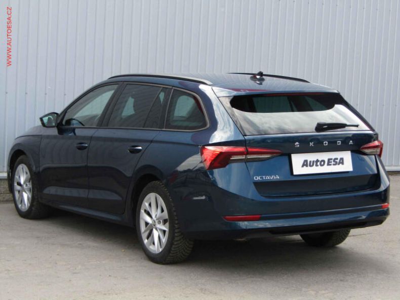 Škoda Octavia - hlavní fotka