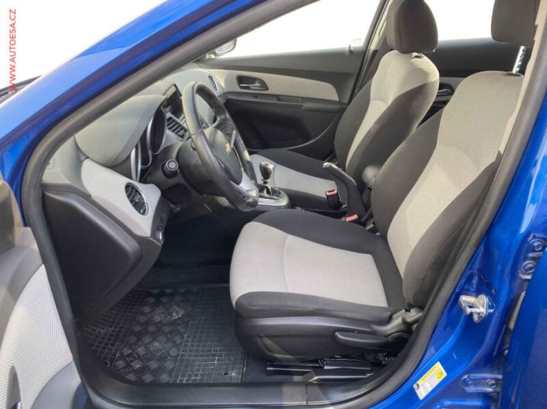 Chevrolet Cruze - hlavní fotka