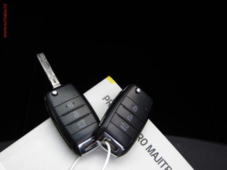 Kia Rio - hlavní fotka