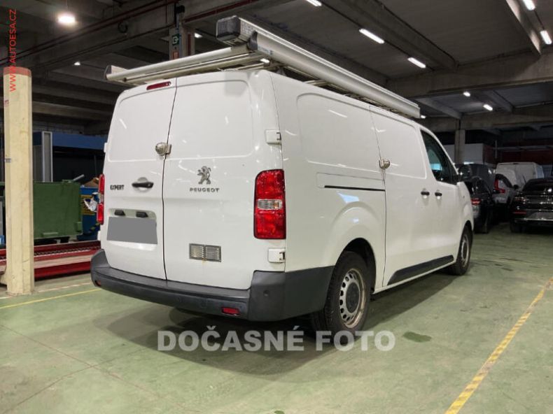 Peugeot Expert - hlavní fotka