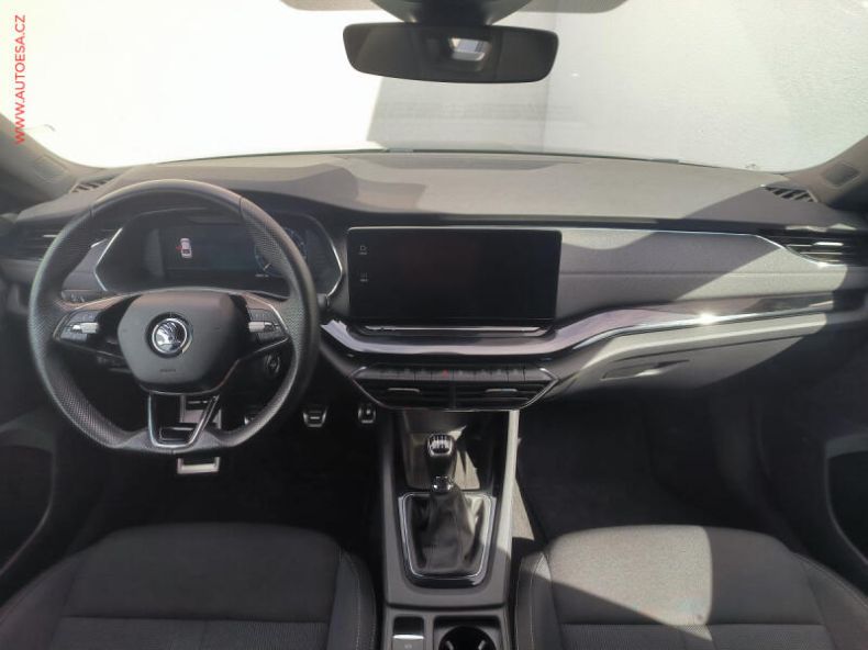 Škoda Octavia - hlavní fotka