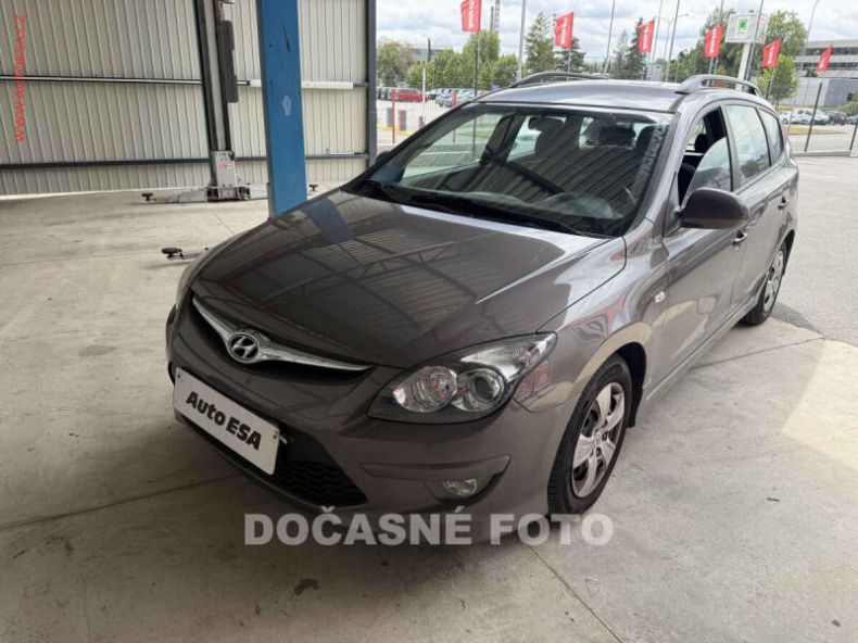 Hyundai i30 - hlavní fotka inzerátu