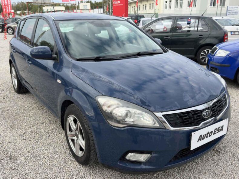 Kia Cee'd - hlavní foto