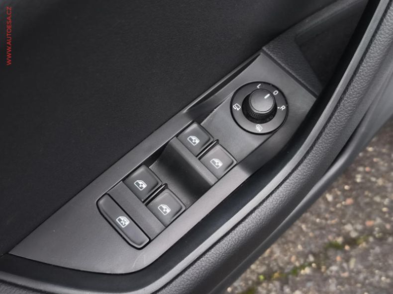 Škoda Superb - hlavní fotka