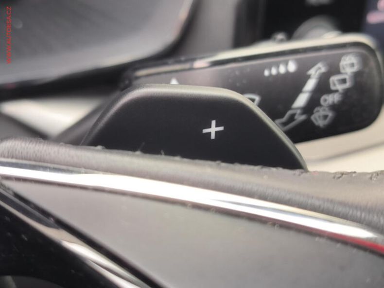 Škoda Octavia - hlavní fotka