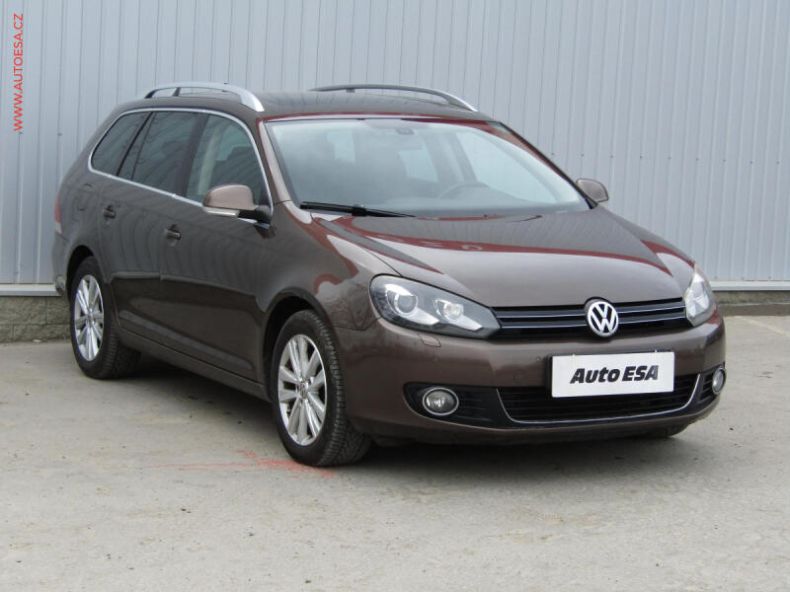 Volkswagen Golf - hlavní foto