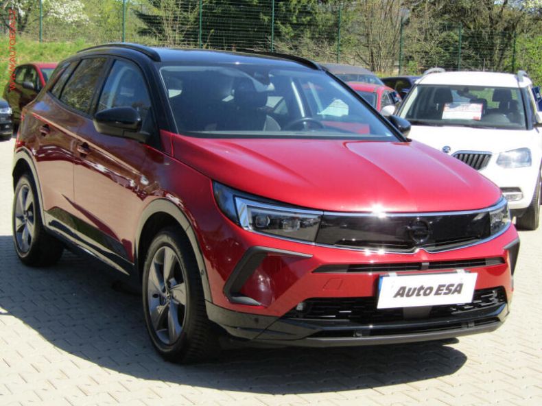 Opel Grandland - hlavní fotka inzerátu