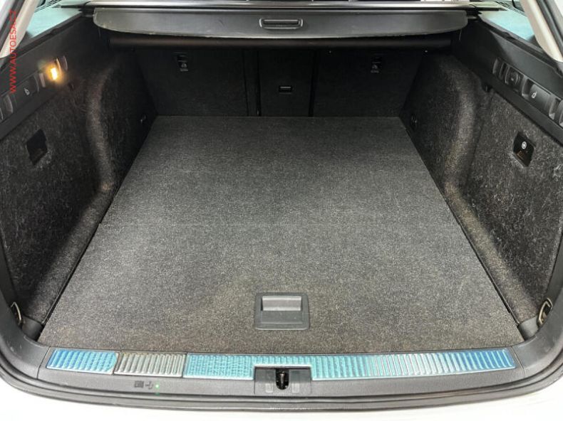 Škoda Superb - hlavní fotka