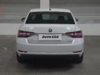 Škoda Superb - fotka číslo 4