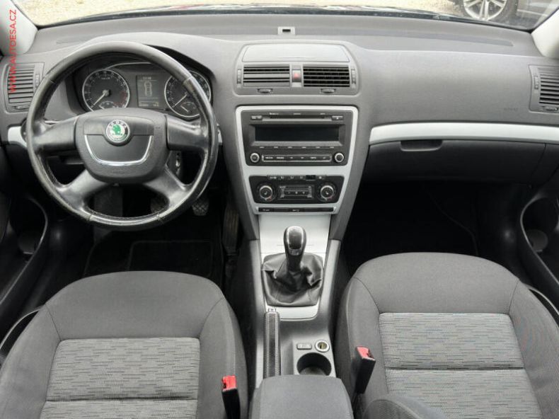 Škoda Octavia - hlavní fotka