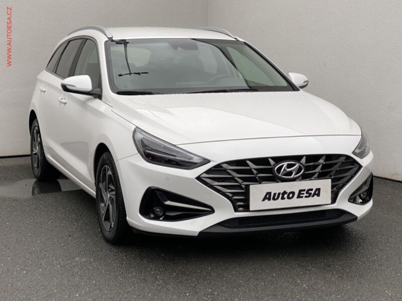 Hyundai i30 - hlavní foto