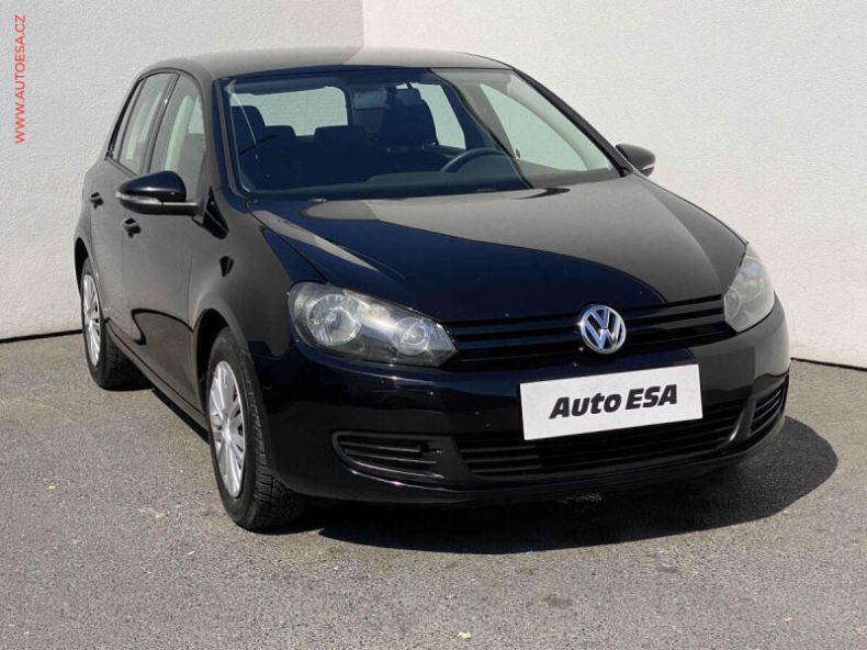 Volkswagen Golf - hlavní foto