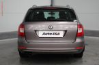 Škoda Superb - fotka číslo 4