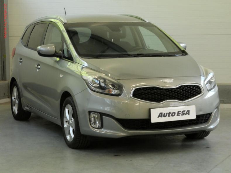 Kia Carens - hlavní foto