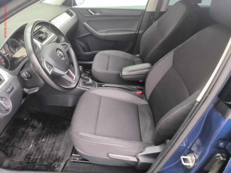 Škoda Rapid - hlavní fotka