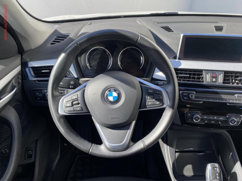 BMW X1 - hlavní fotka
